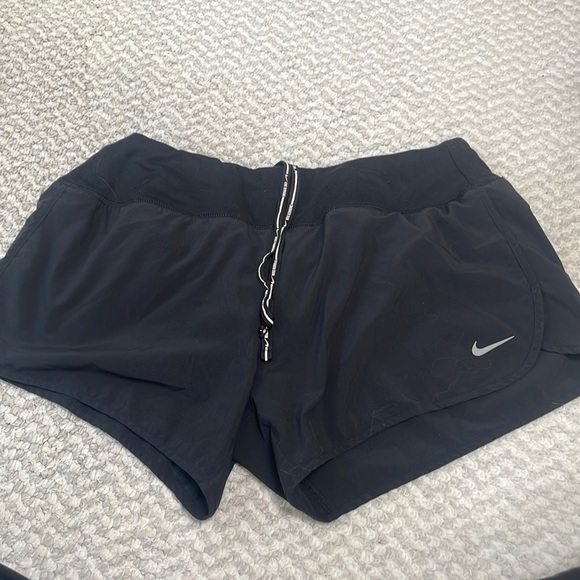 Black Nike running shorts - Picture 1 of 4